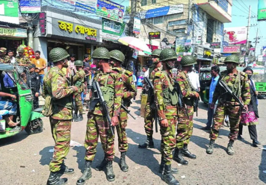 সারা দেশে সাঁড়াশি অভিযান: আইনশৃঙ্খলা পরিস্থিতি উন্নতিতে কঠোর পদক্ষেপ