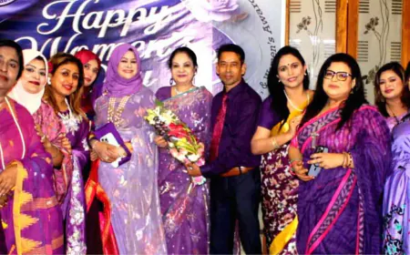 উদ্যোমী নারীদের সম্মাননা জানালো ‘উইমেন’স ফাউন্ডেশন বাংলাদেশ’
