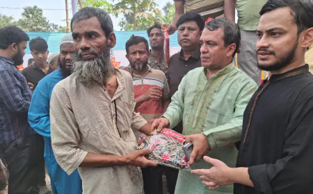 বিএনপি'র ভারপ্রাপ্ত চেয়ারম্যান তারেক রহমানের নির্দেশে গাজীপুর মহানগরে অসহায় ও দুঃস্থ মানুষের মাঝে ঈদ বস্ত্র বিতরণ করা হয়েছে
