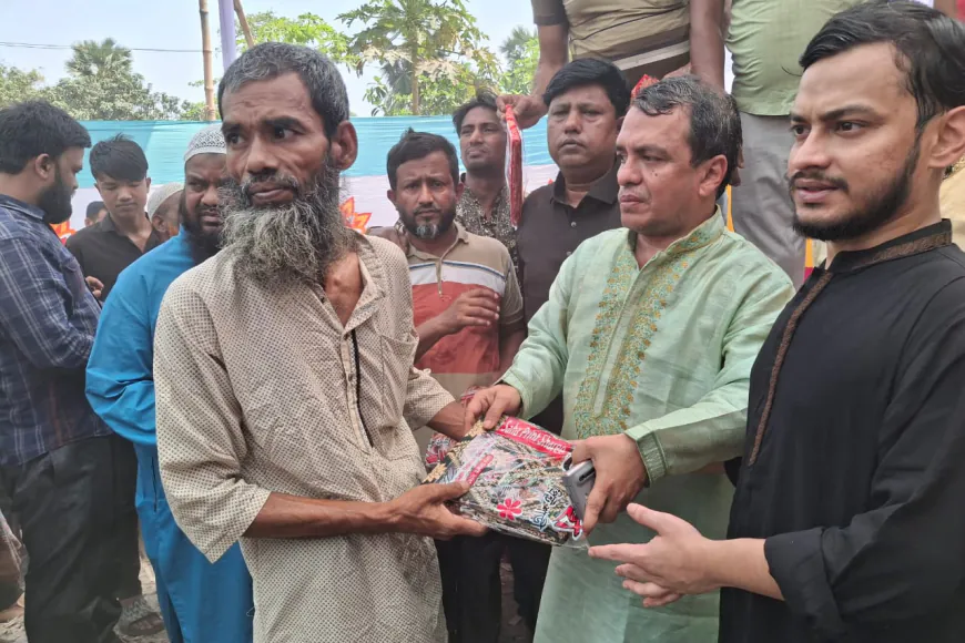বিএনপি'র ভারপ্রাপ্ত চেয়ারম্যান তারেক রহমানের নির্দেশে গাজীপুর মহানগরে অসহায় ও দুঃস্থ মানুষের মাঝে ঈদ বস্ত্র বিতরণ করা হয়েছে